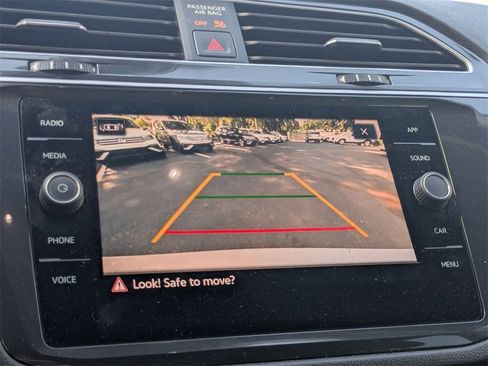 Used 2024 Volkswagen Tiguan S image 18