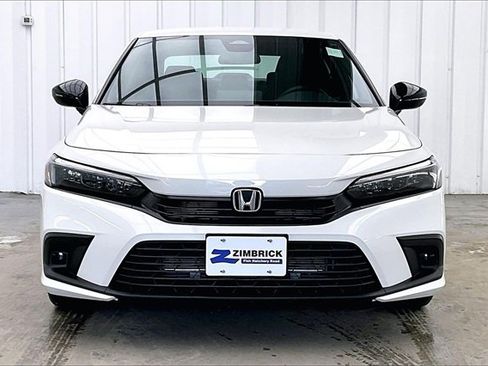 Certified 2024 Honda Civic Sport image 3