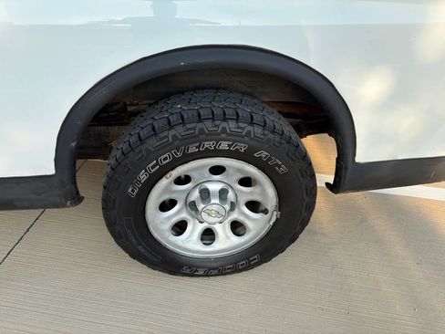 Used 2014 Chevrolet Express 1500 AWD image 20