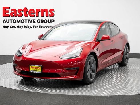 Used 2023 Tesla Model 3 Standard Range RWD image 1