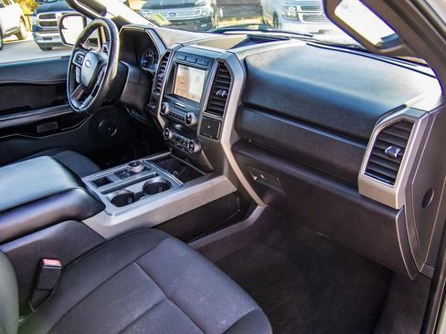 Used 2019 Ford Expedition Max XLT image 15