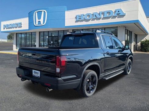 New 2026 Honda Ridgeline Black Edition image 3