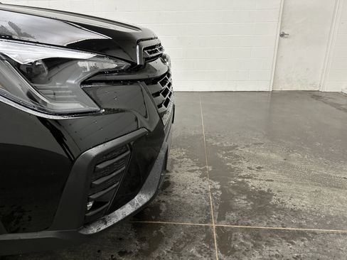 Certified 2025 Subaru Ascent Bronze Edition image 2