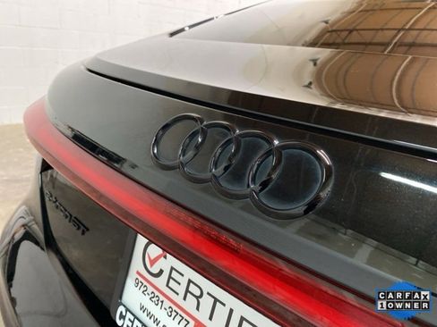 Used 2022 Audi e-tron GT Prestige w/ Prestige Package image 88