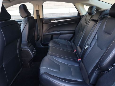 Used 2020 Ford Fusion Titanium FWD image 18