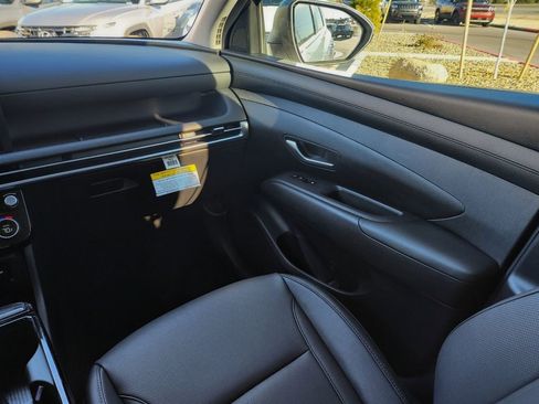 Certified 2025 Hyundai Tucson SEL image 24