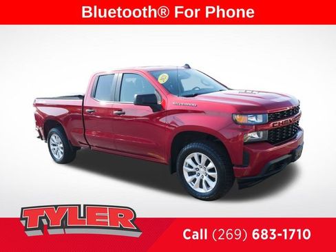 Used 2021 Chevrolet Silverado 1500 Custom AWD/4WD image 1