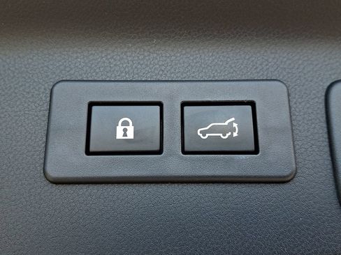 Certified 2025 Subaru Forester Sport AWD/4WD image 33