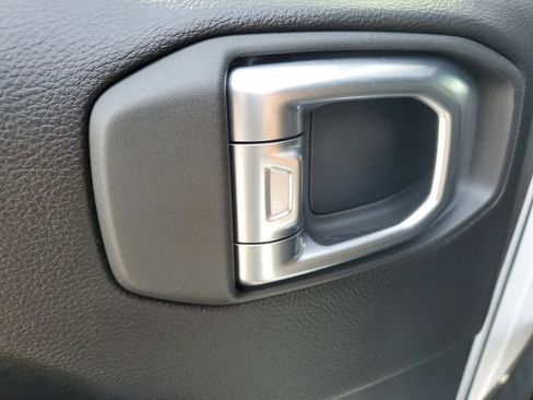 Used 2020 Jeep Gladiator Rubicon image 17