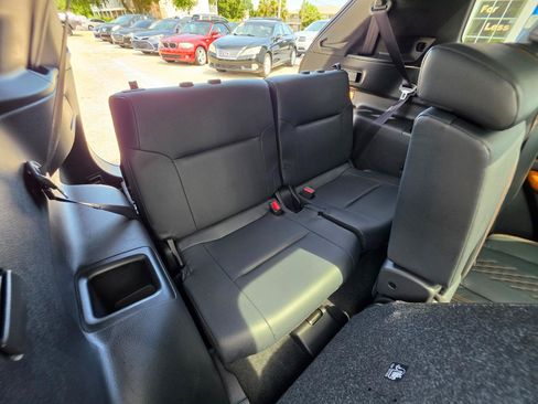 Used 2022 Mitsubishi Outlander SEL FWD image 29