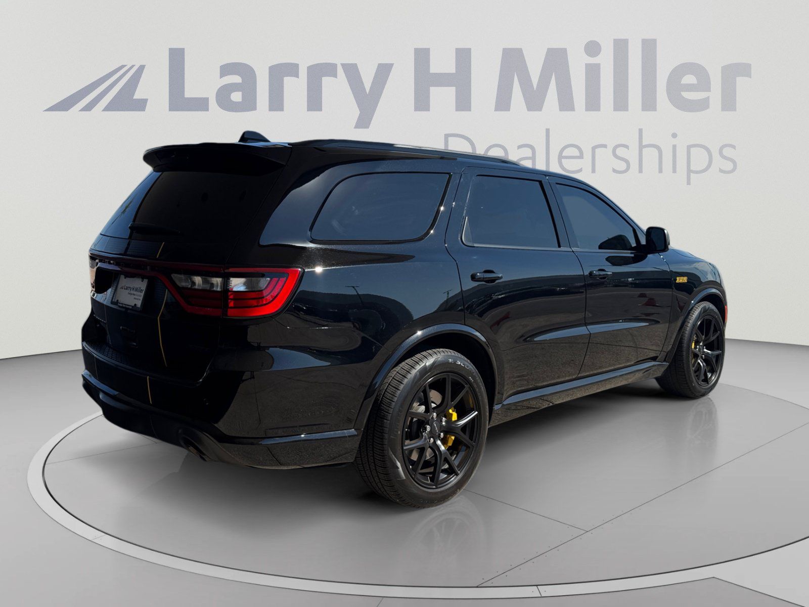 Used 2024 Dodge Durango SRT AWD/4WD image 5