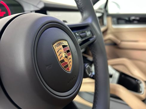 New 2026 Porsche Cayenne AWD/4WD image 18