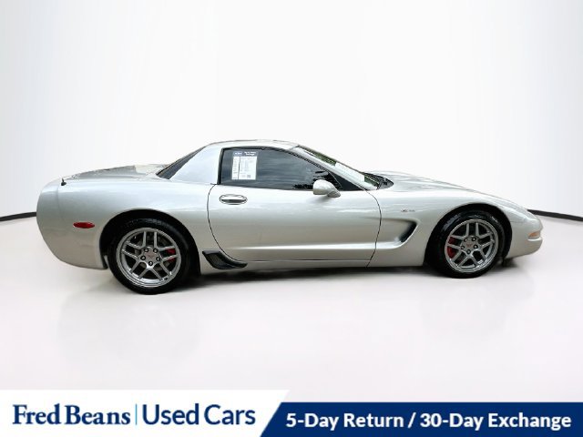 Used 2002 Chevrolet Corvette Z06 w/ Memory Pkg RWD image 11