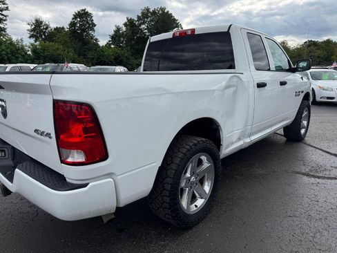 Used 2018 RAM 1500 Express AWD/4WD image 11