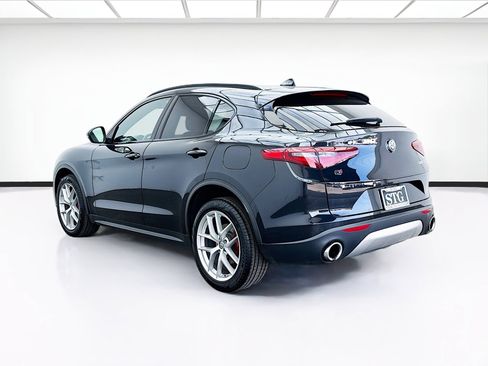 Used 2018 Alfa Romeo Stelvio Ti Sport image 6