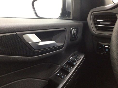 Used 2023 Ford Escape ST-Line Select w/ Tech Pack #2 image 16