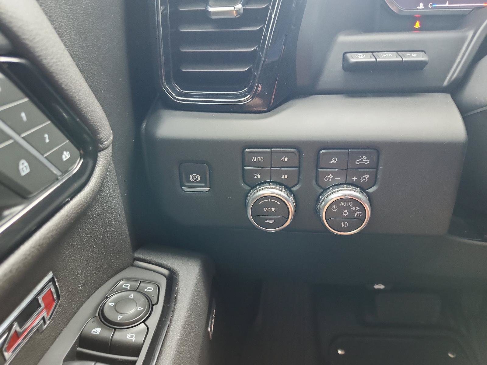 Certified 2025 GMC Sierra 1500 AT4 w/ AT4 Premium Package AWD/4WD image 24