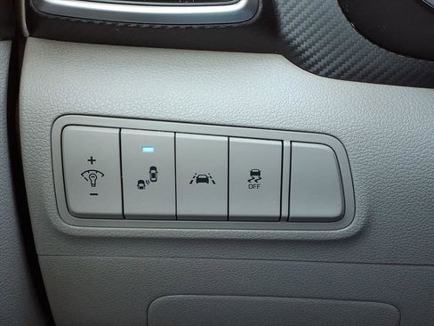 Used 2019 Hyundai Tucson Value w/ Cargo Package image 17