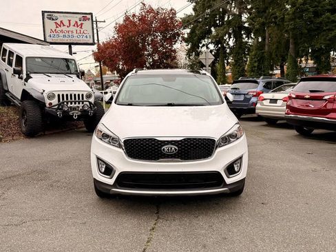 Used 2016 Kia Sorento EX w/ EX Touring Package FWD image 9
