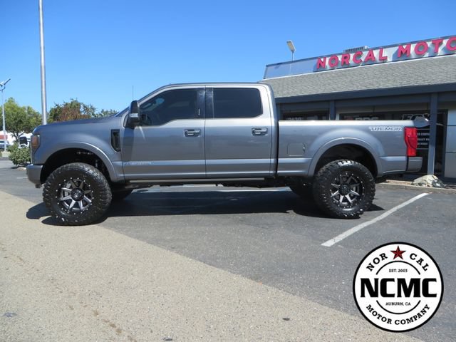 Used 2022 Ford F350 Lariat w/ Tremor Off-Road Package AWD/4WD image 2