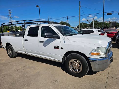 Used 2012 RAM 3500 ST w/ Chrome Appearance Group RWD image 3