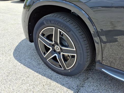 New 2026 Mercedes-Benz GLC 300 4MATIC image 9
