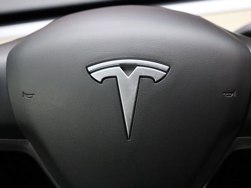 Used 2021 Tesla Model 3 Long Range image 46