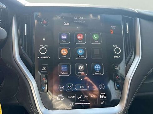 Used 2022 Subaru Legacy Premium image 9