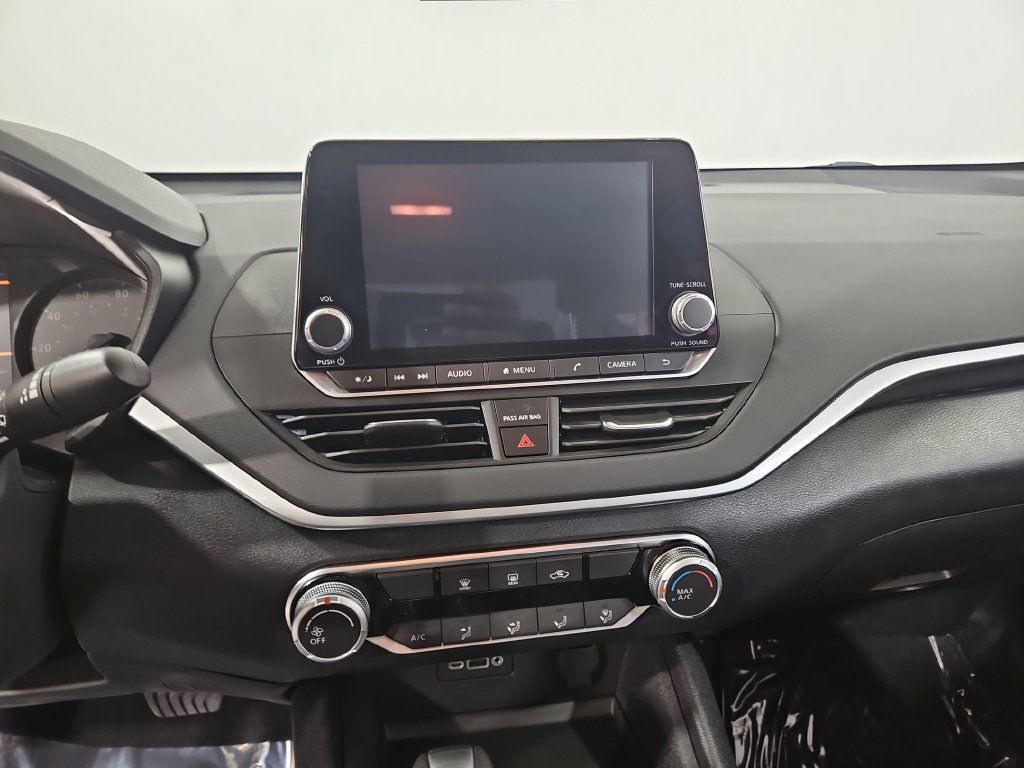Certified 2025 Nissan Altima 2.5 S FWD image 20