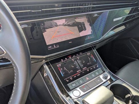 Used 2019 Audi Q8 Premium Plus AWD/4WD image 15