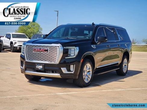Used 2021 GMC Yukon XL Denali image 10