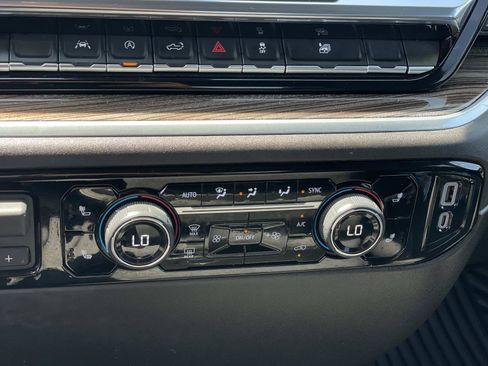 Used 2026 Chevrolet Silverado 1500 RST RWD image 18