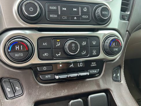 Used 2015 Chevrolet Tahoe LT w/ Luxury Package RWD image 11