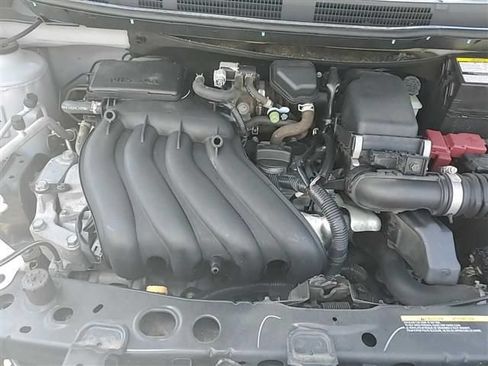 Used 2019 Nissan Versa SV FWD image 21