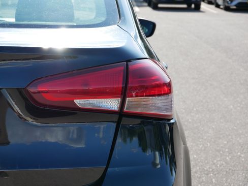 Used 2018 Kia Forte LX FWD image 17