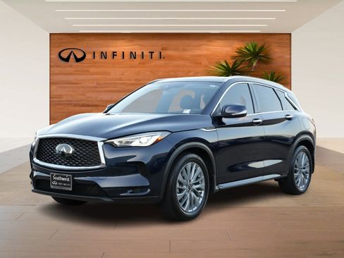 Certified 2025 INFINITI QX50 Luxe w/ Cargo Package image 1