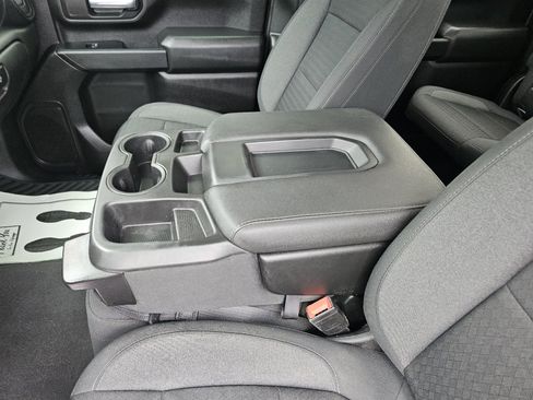 Used 2022 Chevrolet Silverado 2500 Custom w/ Gooseneck/5TH Wheel Package image 17