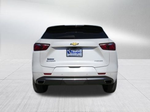 Used 2020 Chevrolet Blazer Premier w/ Driver Confidence II Package image 4