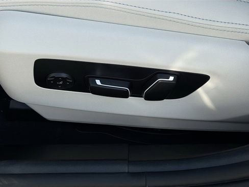New 2027 BMW 530i w/ M Sport Package RWD image 24