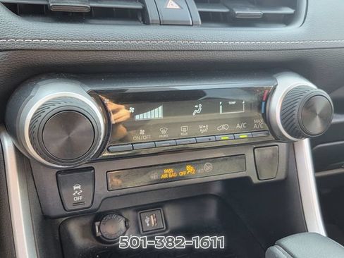 Used 2023 Toyota RAV4 LE FWD image 17
