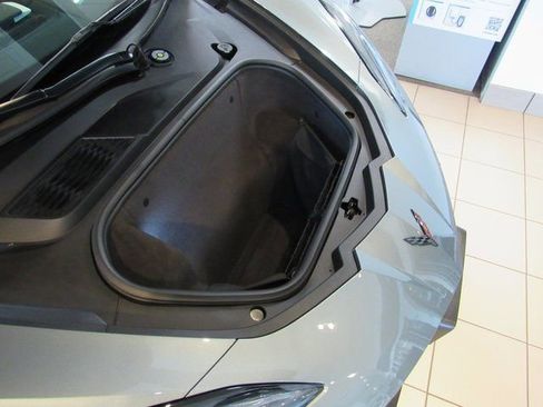 Used 2022 Chevrolet Corvette Stingray Preferred Cpe w/ 2LT image 27