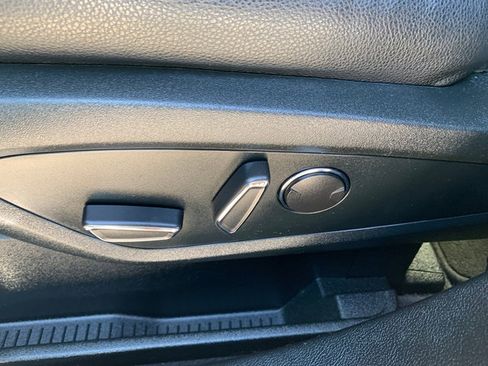 Certified 2022 Lincoln Nautilus AWD image 25