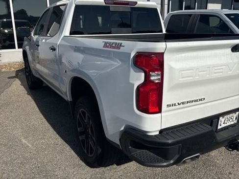 Used 2023 Chevrolet Silverado 1500 LT Trail Boss w/ LT Trail Boss Premium Package image 5