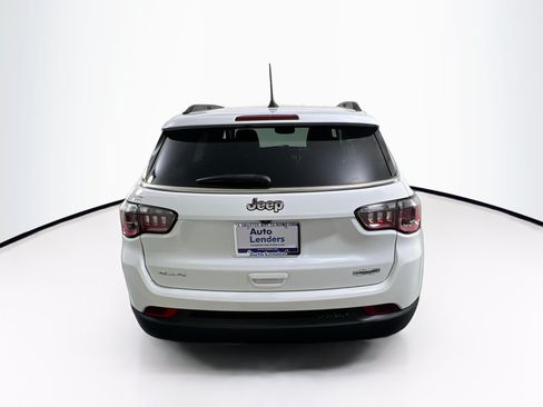 Used 2022 Jeep Compass Latitude w/ Convenience Group AWD/4WD image 6