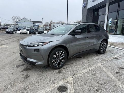 New 2026 Subaru Solterra image 2