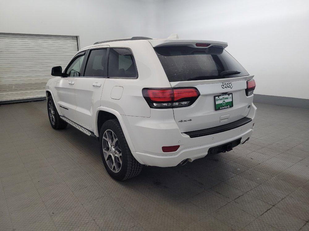 Used 2019 Jeep Grand Cherokee Overland AWD/4WD image 5