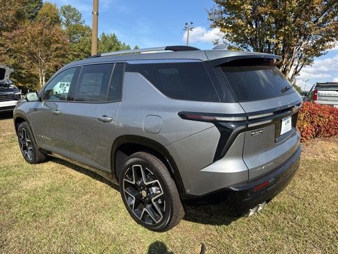 New 2026 Chevrolet Traverse High Country image 5