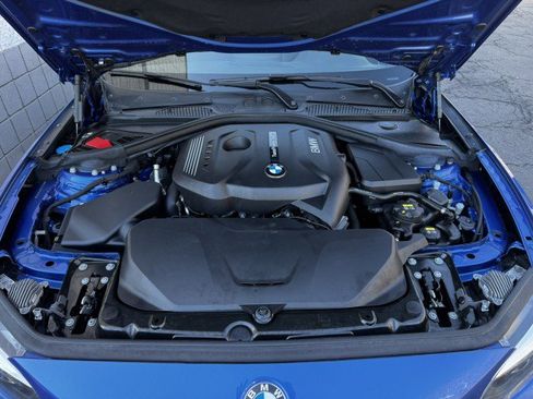 Used 2021 BMW 230i Coupe w/ M Sport Package image 5