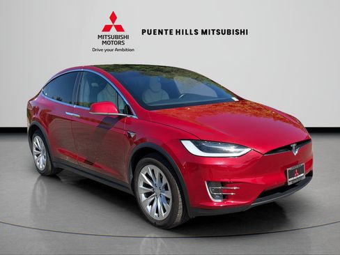Used 2019 Tesla Model X Performance AWD/4WD image 3