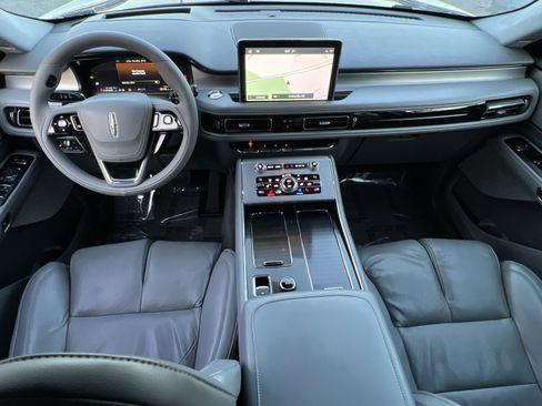 Used 2020 Lincoln Aviator Reserve w/ Equipment Group 202A image 21